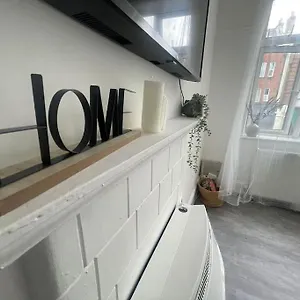  Apartment Cosy 2 Bed In Tower Bridge Road